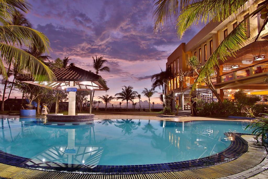 Hotel The Jayakarta Anyer Exterior foto